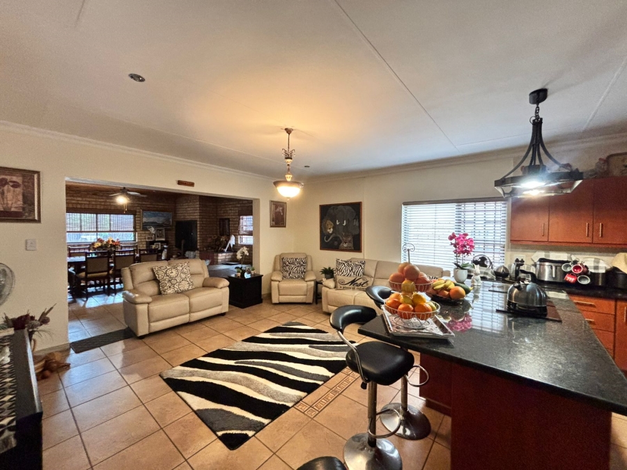 3 Bedroom Property for Sale in Wilkoppies North West